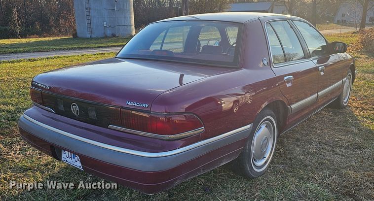 image for item KG9542 1992 Mercury Grand Marquis GS