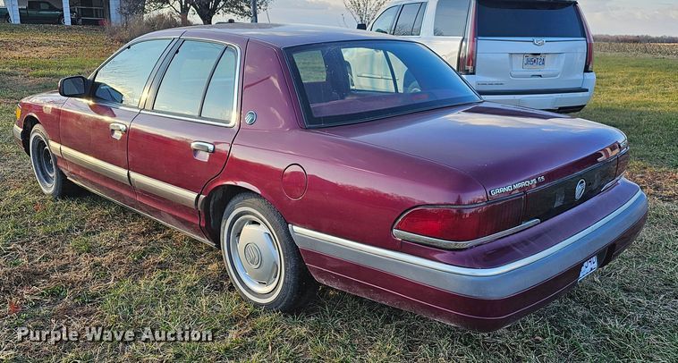 image for item KG9542 1992 Mercury Grand Marquis GS