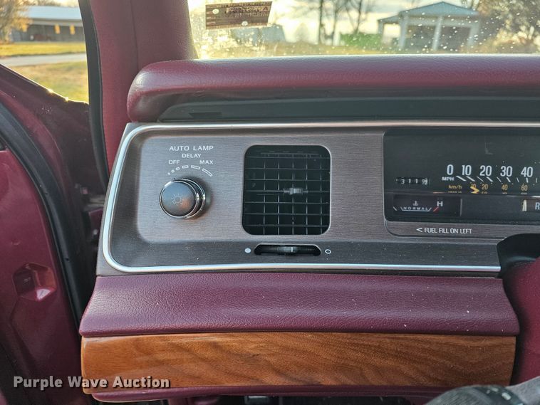 image for item KG9542 1992 Mercury Grand Marquis GS