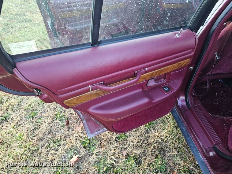 image for item KG9542 1992 Mercury Grand Marquis GS