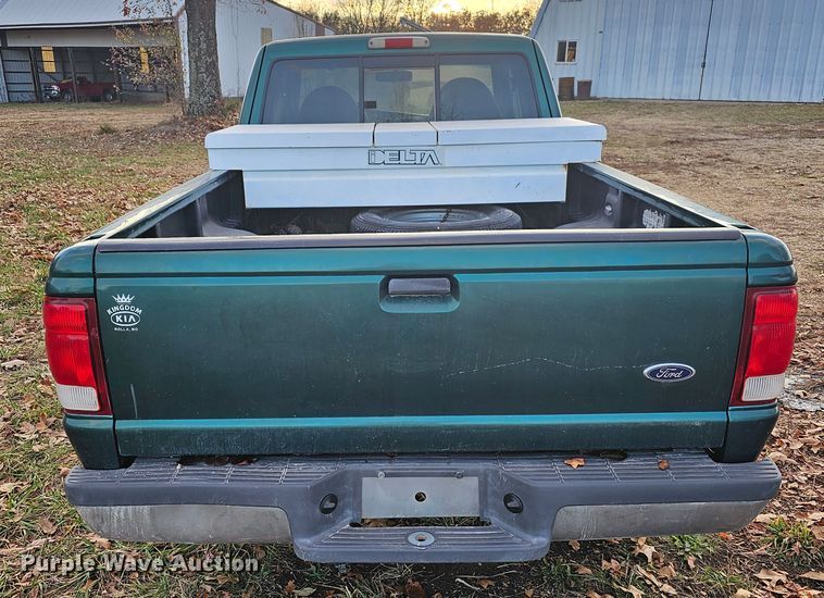 image for item KG9548 2000 Ford Ranger XLT  SuperCab pickup truck
