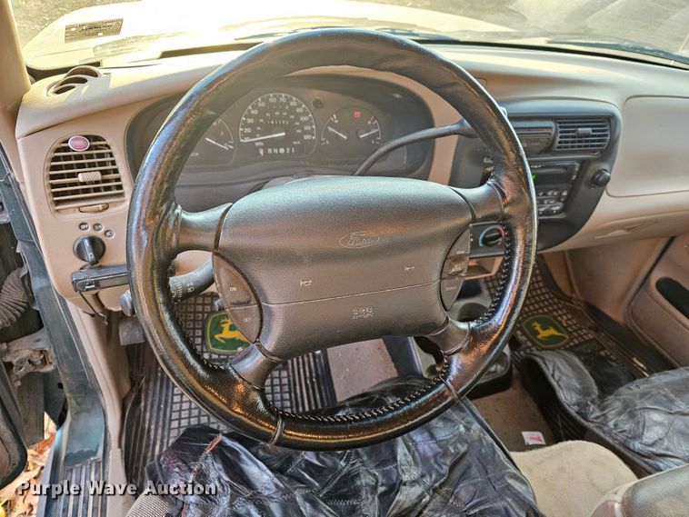 image for item KG9548 2000 Ford Ranger XLT  SuperCab pickup truck