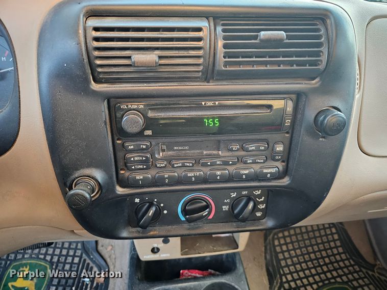 image for item KG9548 2000 Ford Ranger XLT  SuperCab pickup truck