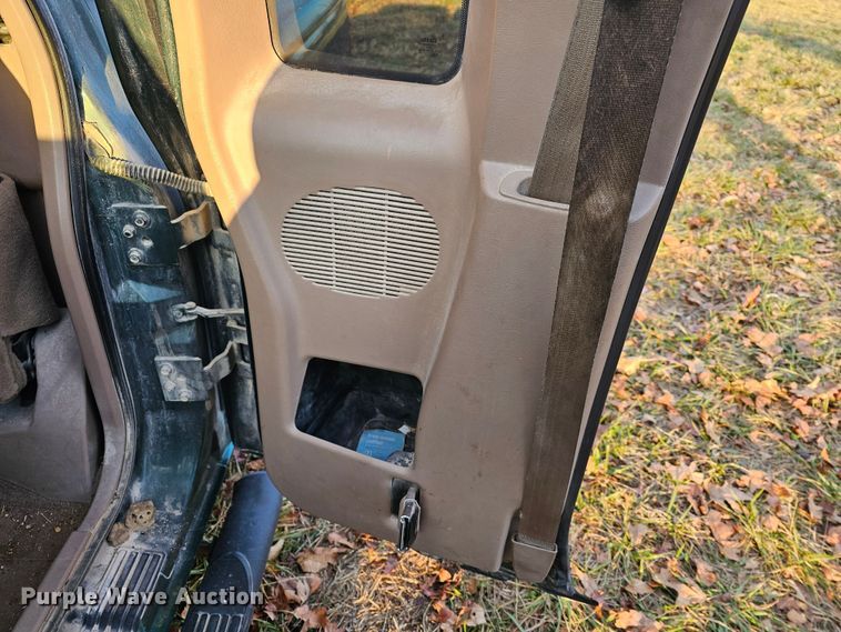 image for item KG9548 2000 Ford Ranger XLT  SuperCab pickup truck