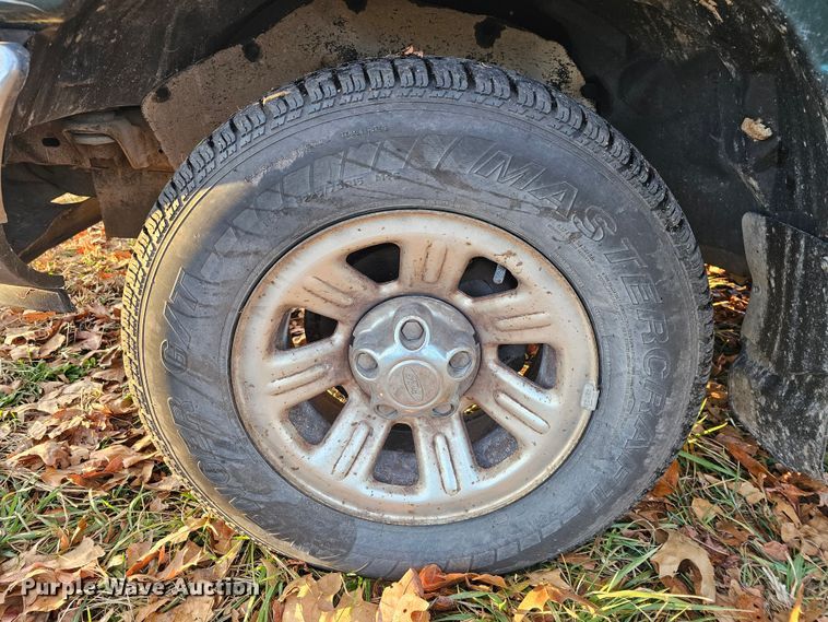 image for item KG9548 2000 Ford Ranger XLT  SuperCab pickup truck