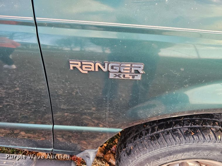 image for item KG9548 2000 Ford Ranger XLT  SuperCab pickup truck
