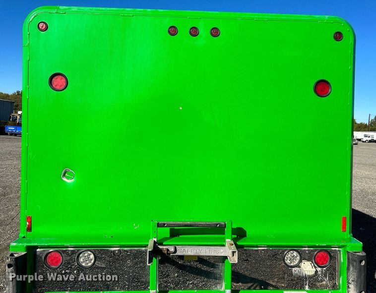 image for item KH9537 2011 Kenworth T370  delivery truck