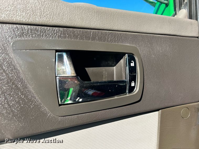 image for item KH9537 2011 Kenworth T370  delivery truck