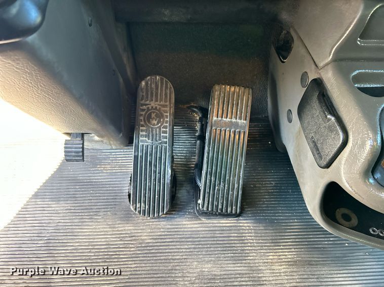 image for item KH9537 2011 Kenworth T370  delivery truck