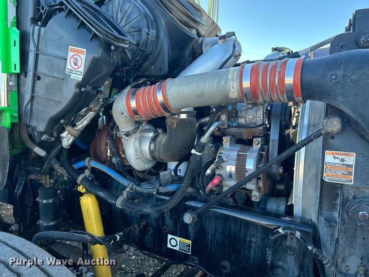 image for item KH9537 2011 Kenworth T370  delivery truck