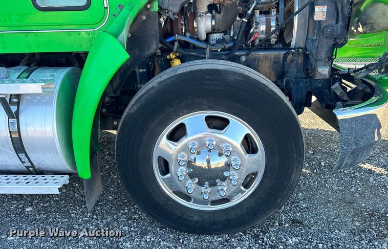 image for item KH9537 2011 Kenworth T370  delivery truck