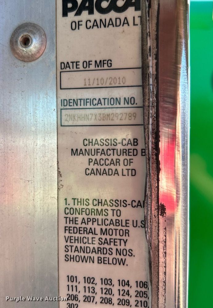 image for item KH9537 2011 Kenworth T370  delivery truck