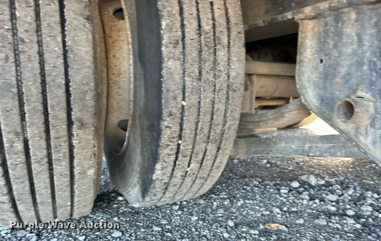 image for item KH9579 2001 Dakota MFG Trail-Eze  equipment trailer