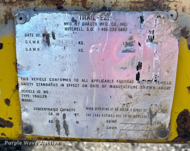 image for item KH9579 2001 Dakota MFG Trail-Eze  equipment trailer