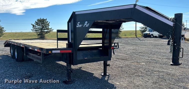 image for item KH9580 2007 Sure-Pull  equipment trailer