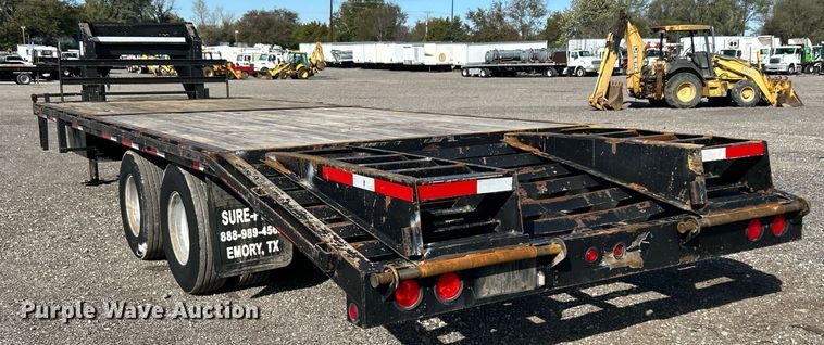 image for item KH9580 2007 Sure-Pull  equipment trailer