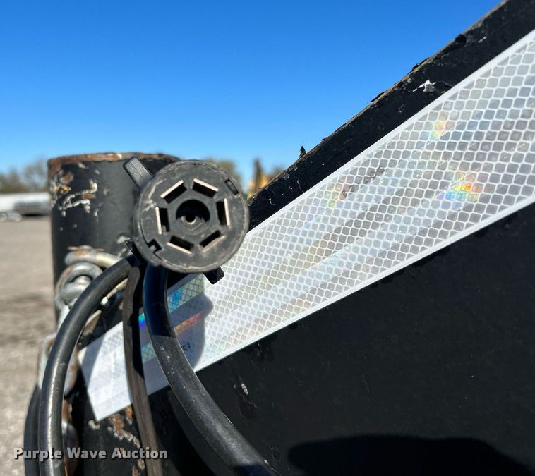 image for item KH9580 2007 Sure-Pull  equipment trailer