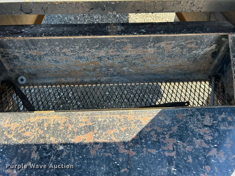 image for item KH9580 2007 Sure-Pull  equipment trailer