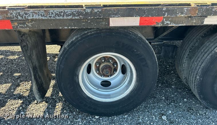 image for item KH9580 2007 Sure-Pull  equipment trailer