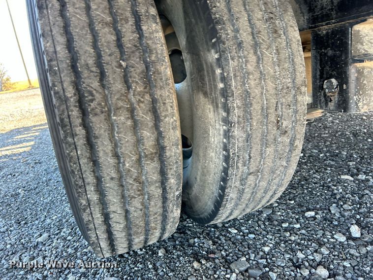 image for item KH9580 2007 Sure-Pull  equipment trailer