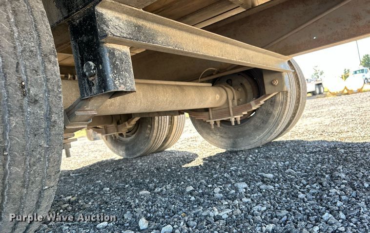 image for item KH9580 2007 Sure-Pull  equipment trailer