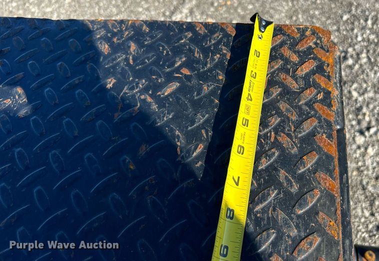 image for item KH9590 2020 PJ Trailer LD422  equipment trailer