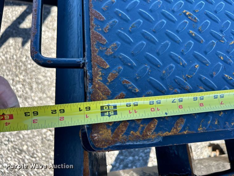 image for item KH9590 2020 PJ Trailer LD422  equipment trailer