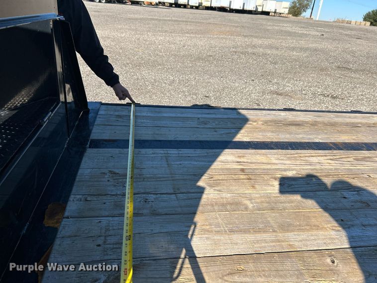 image for item KH9590 2020 PJ Trailer LD422  equipment trailer