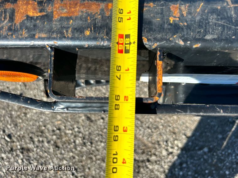 image for item KH9590 2020 PJ Trailer LD422  equipment trailer