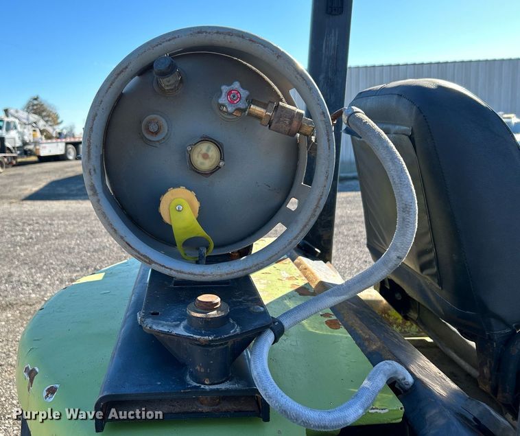 image for item KH9591 Clark CGP25  forklift