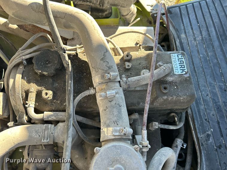 image for item KH9591 Clark CGP25  forklift