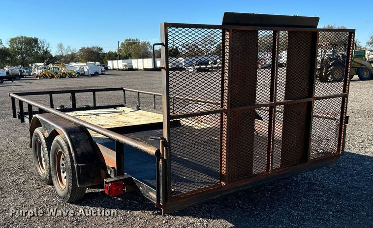 image for item KH9593 2006 Apache Trailers  utility trailer