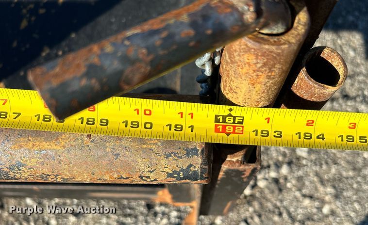 image for item KH9593 2006 Apache Trailers  utility trailer