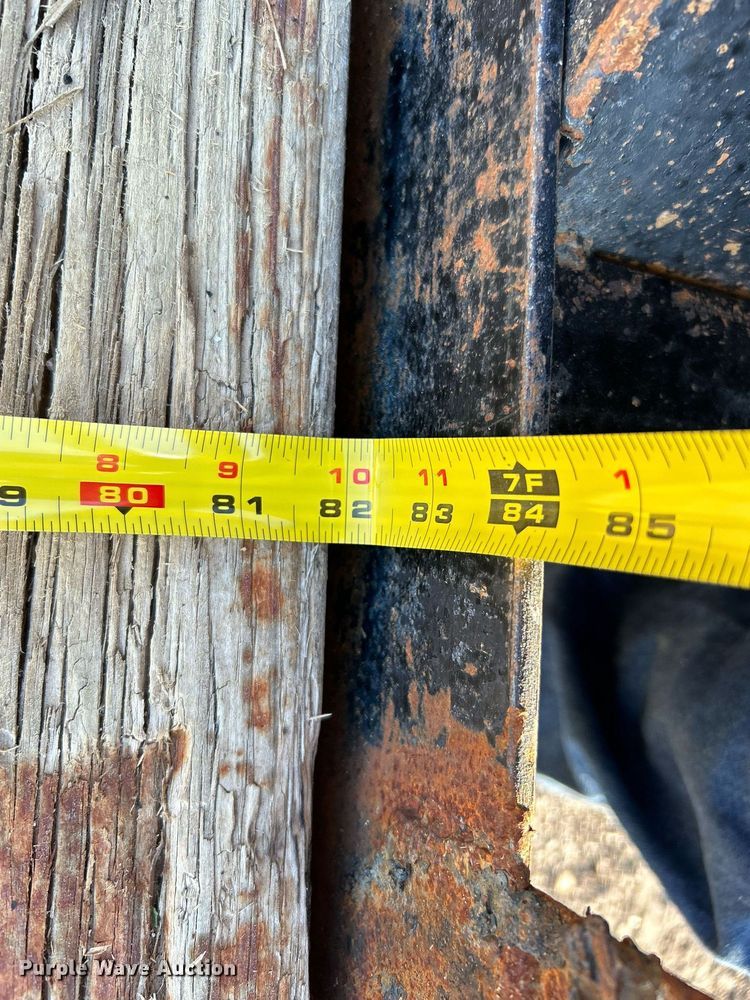 image for item KH9593 2006 Apache Trailers  utility trailer