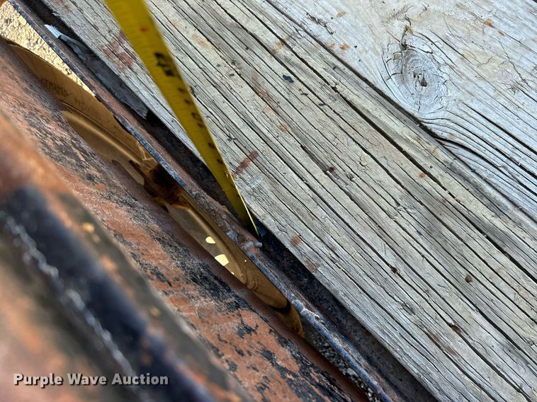 image for item KH9593 2006 Apache Trailers  utility trailer