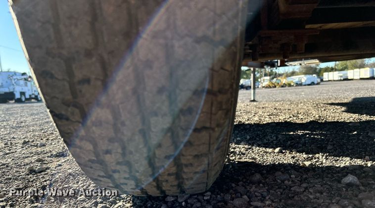 image for item KH9593 2006 Apache Trailers  utility trailer