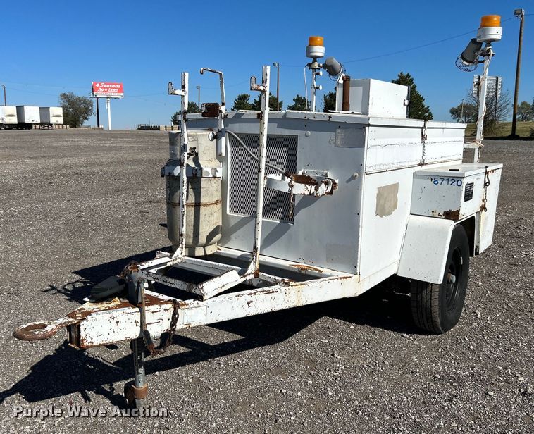 image for item KH9603 1987 Hesco Mobile Power Unit 150010  power unit trailer