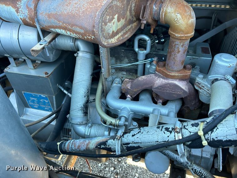 image for item KH9603 1987 Hesco Mobile Power Unit 150010  power unit trailer