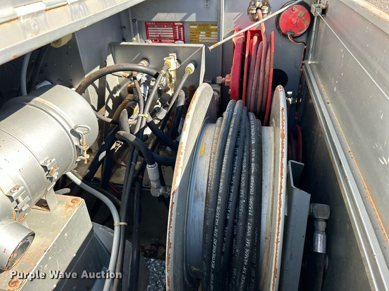 image for item KH9603 1987 Hesco Mobile Power Unit 150010  power unit trailer