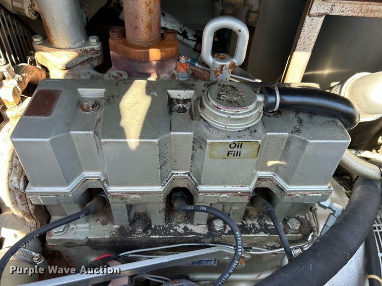 image for item KH9603 1987 Hesco Mobile Power Unit 150010  power unit trailer