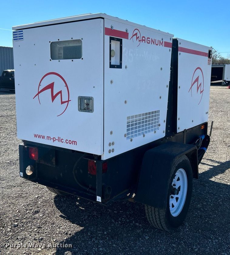 image for item KH9605 2007 Magnum MMG35FH  generator