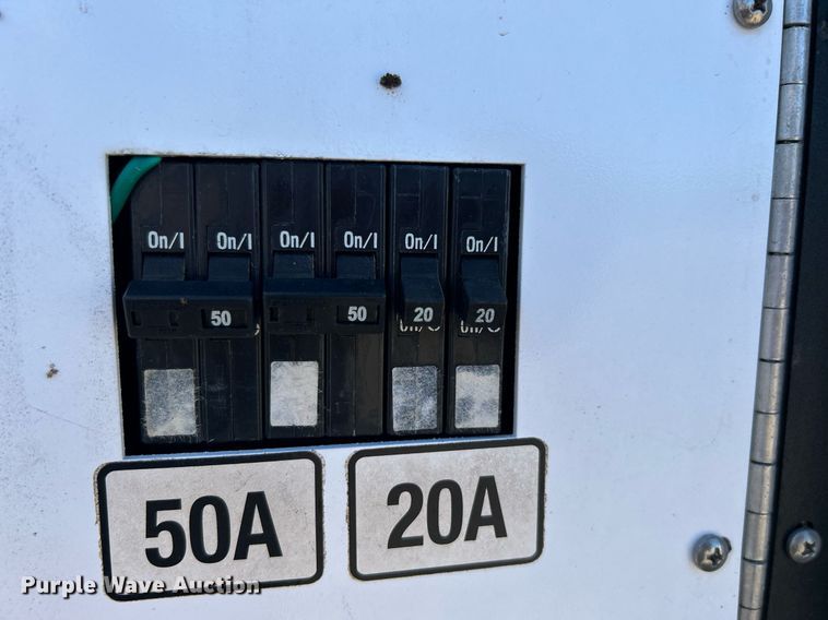 image for item KH9605 2007 Magnum MMG35FH  generator