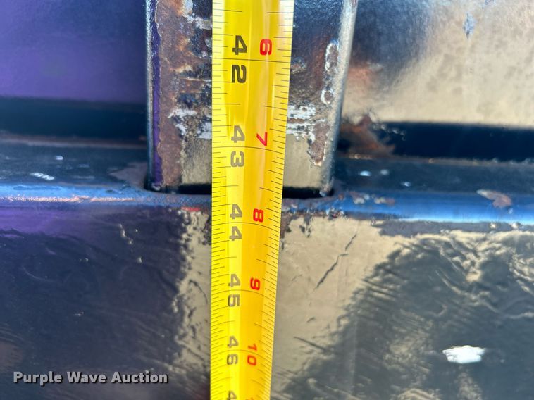 image for item KH9614 2015 Ford F650 Super Duty  flatbed truck