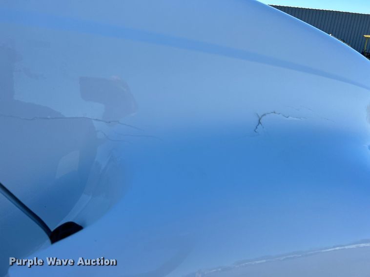 image for item KH9614 2015 Ford F650 Super Duty  flatbed truck