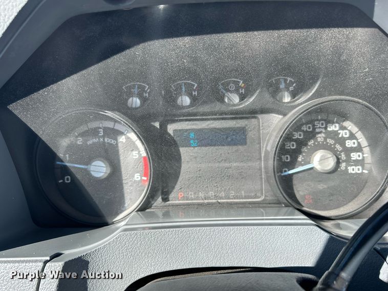 image for item KH9614 2015 Ford F650 Super Duty  flatbed truck