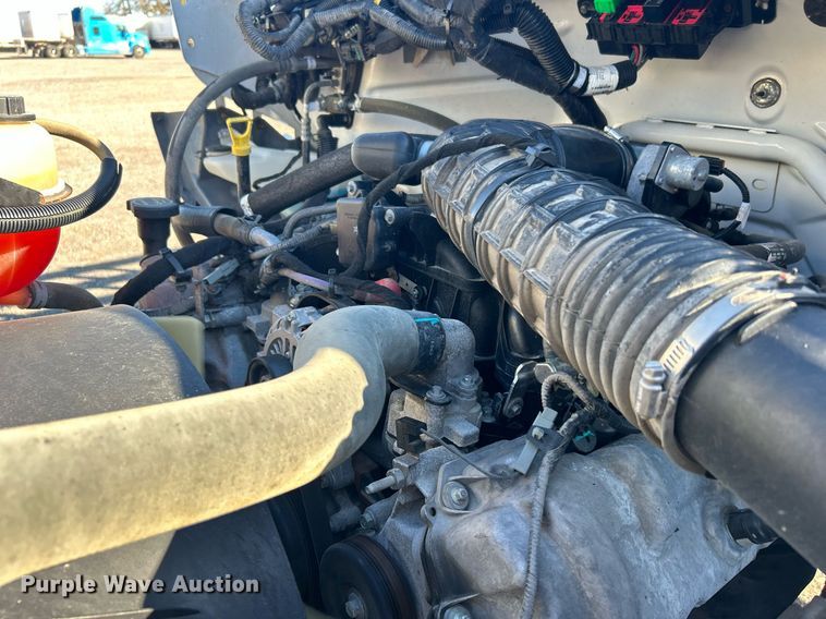 image for item KH9614 2015 Ford F650 Super Duty  flatbed truck