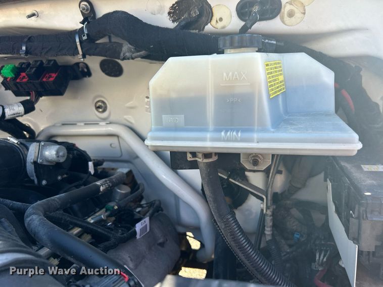 image for item KH9614 2015 Ford F650 Super Duty  flatbed truck