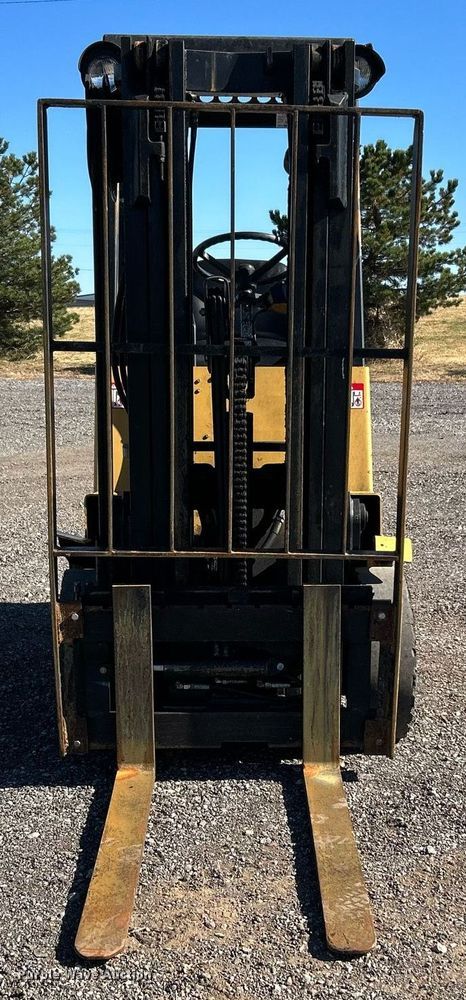 image for item KH9620 Hyster H35XL  forklift