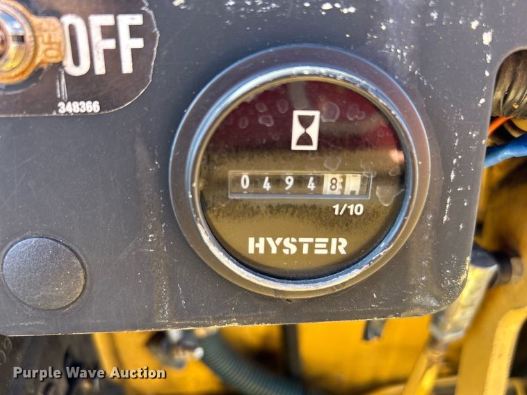 image for item KH9620 Hyster H35XL  forklift