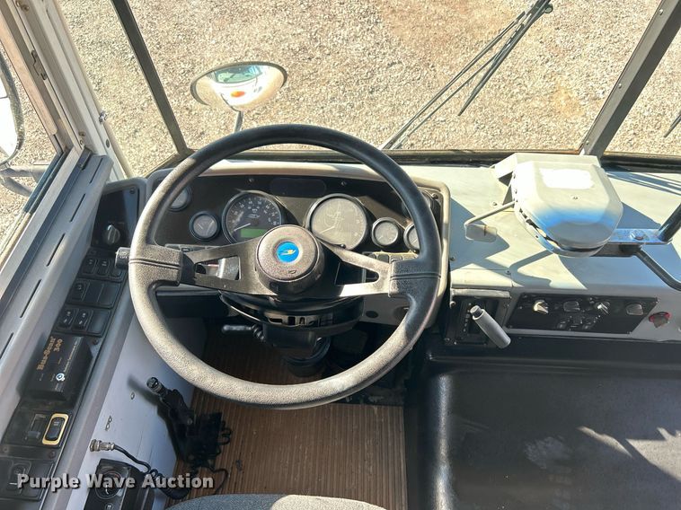 image for item KH9623 2006 Blue Bird  school bus